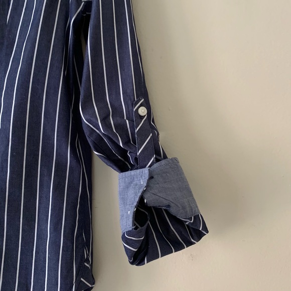 NWOT Tommy Hilfiger Ladies Button Down Shirt - Blue and White Stripes - Picture 6 of 6
